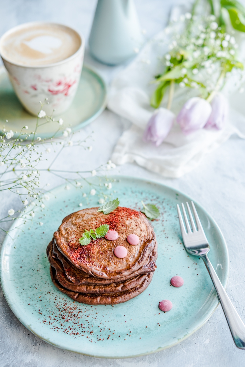 czekoladowe pancakes z platkami owsianymi 1 - Czekoladowe pancakes z płatkami owsianymi