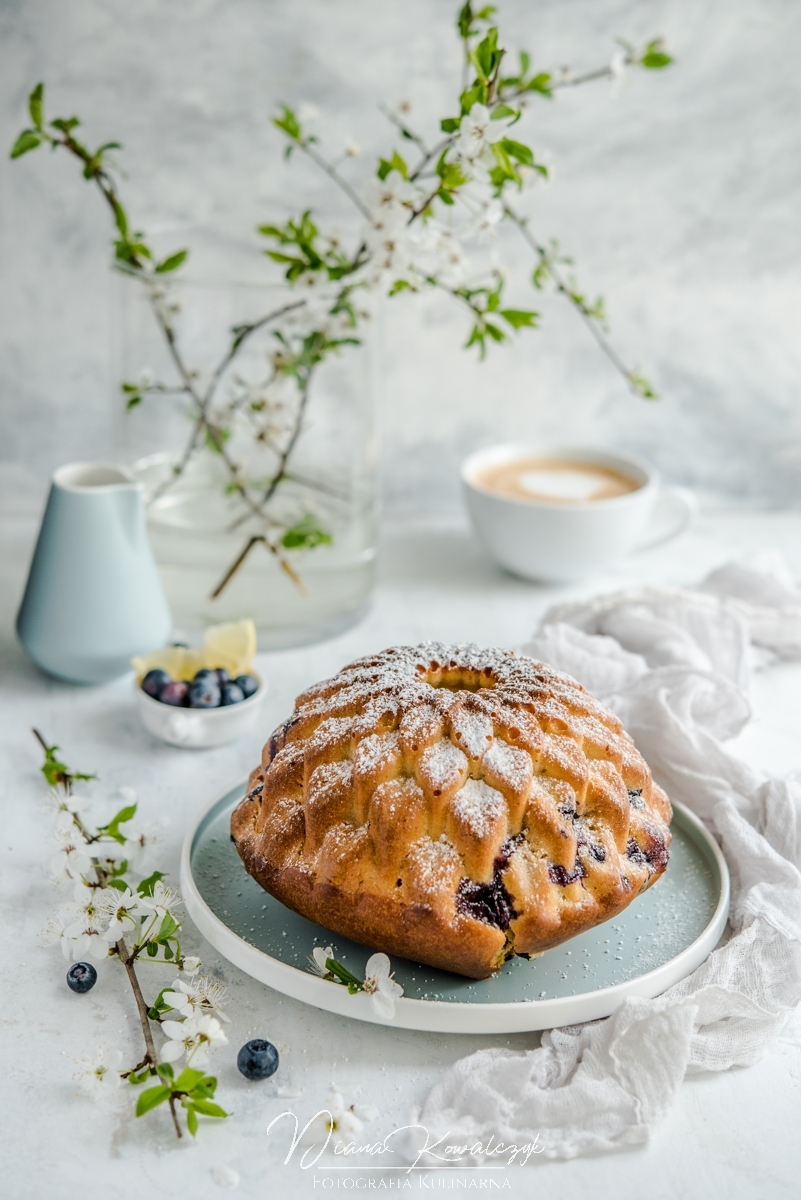 cytrynowa babka z borowkami 2 - Cytrynowa babka z borówkami