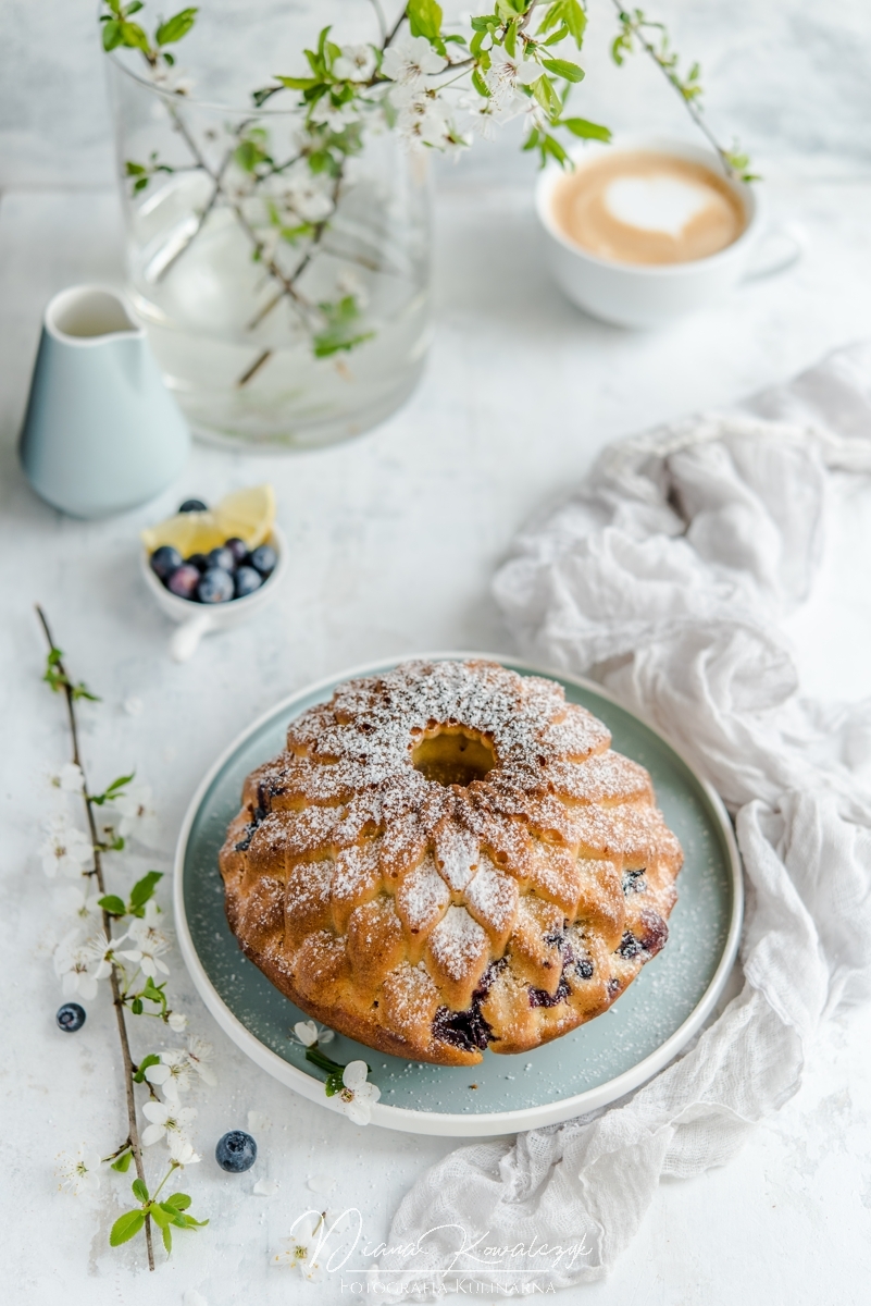 cytrynowa babka z borowkami 3 - Cytrynowa babka z borówkami
