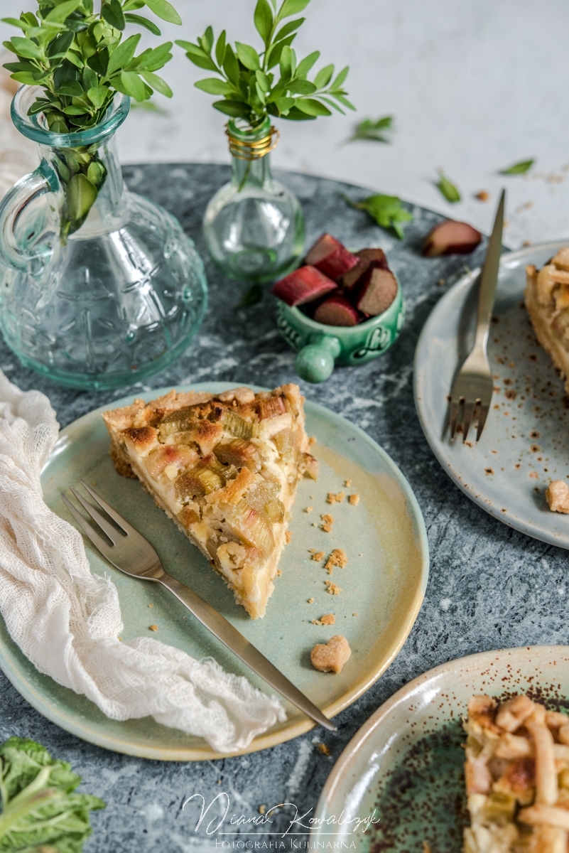 tarta z masa marcepanowa i rabarbarem 6 - Tarta z masą marcepanową i rabarbarem