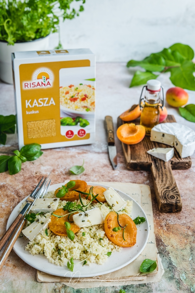 kuskus z serem plesniowym i grillowanymi morelami 1 - Kuskus z serem pleśniowym i grillowanymi morelami