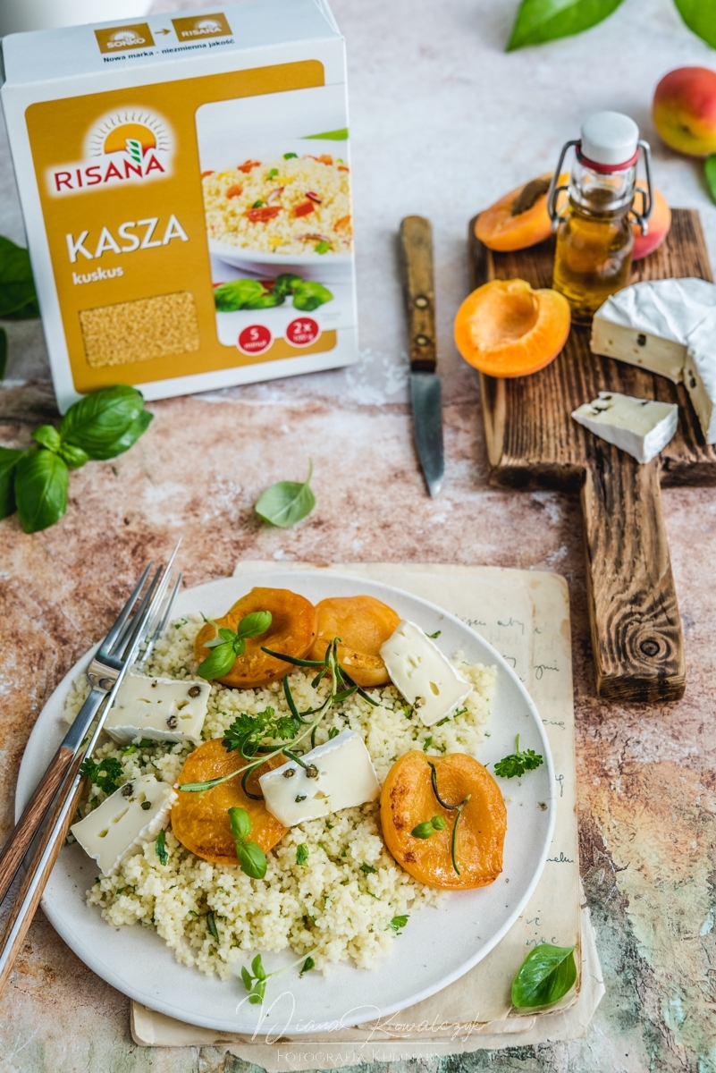 kuskus z serem plesniowym i grillowanymi morelami 2 - Kuskus z serem pleśniowym i grillowanymi morelami