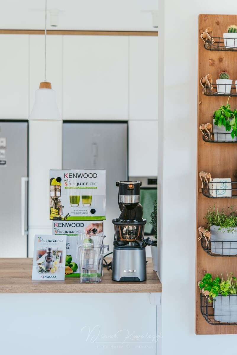 przepisy na swieze zdrowe soki z wyciskarki kenwood pure juice pro 10 6 1 - Świeżo wyciskane soki: przepisy na zdrowe soki z wyciskarki